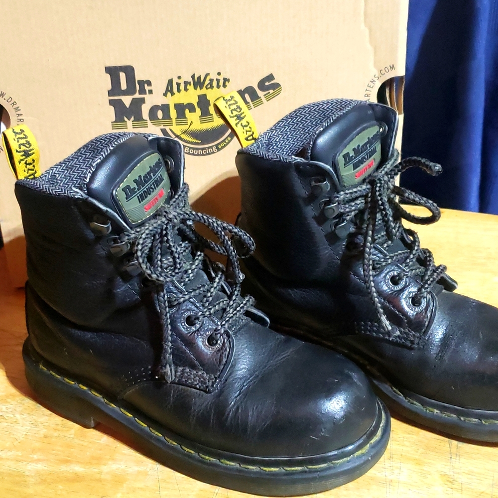 DR.MARTENS STEEL TOE SAFETY BOOT AIR WAIR